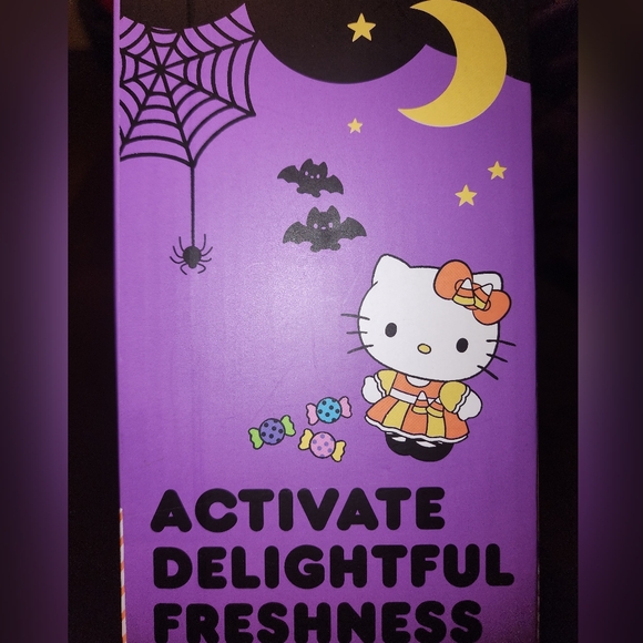 Hello Kitty Reed Diffuser - Picture 2 of 5